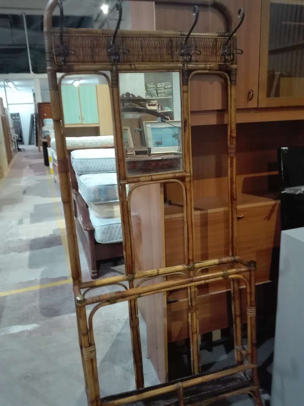 Catanzaro particolare appendiabiti ombrelliera in bambu' stile ...