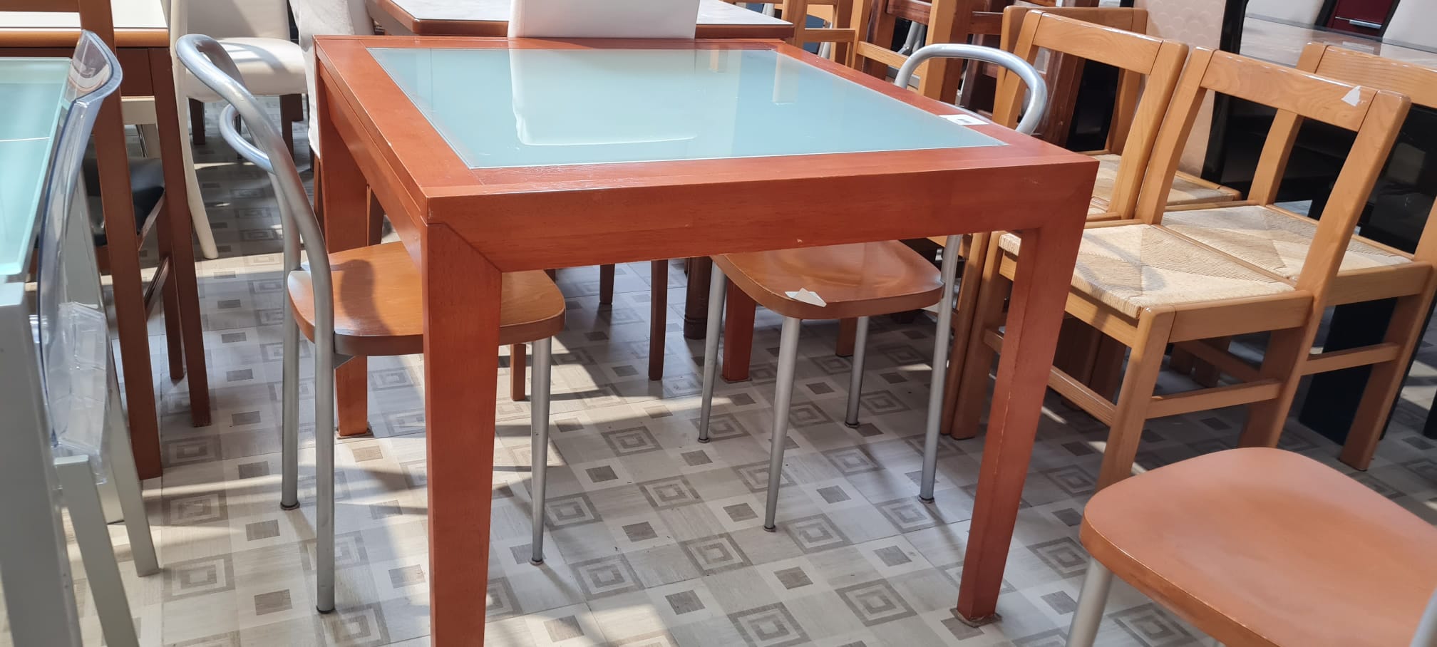 sedie e tavoli bar usati
